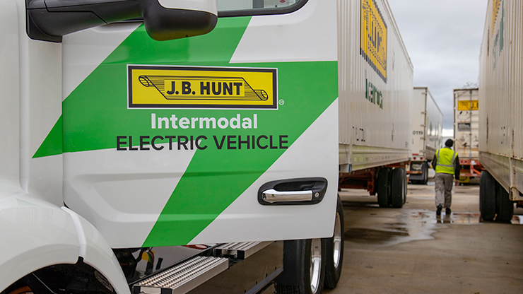 J.B. Hunt EV truck Photo of a J.B. Hunt Intermodal Electric Vehicle semi truck and trailer