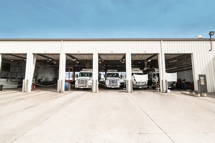J.B. Hunt maintenance garage