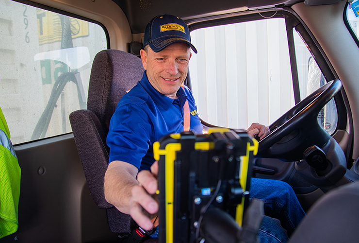 driver using the carrier 360 app